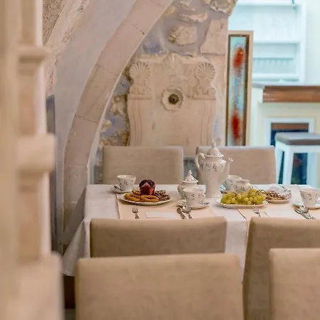 Hamam Oriental Hotel 2*